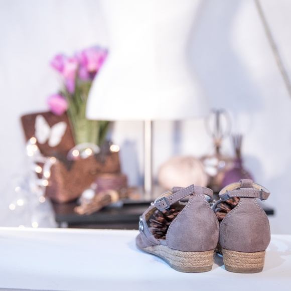 Roman / Gladiator T-Strap Flat Sandal Open Toe - Picture 3 of 6